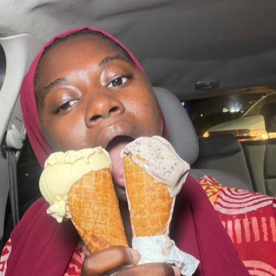 theakorede's profile picture. Pharmacist by Proxy •