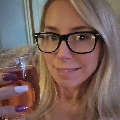 Tink14900's profile picture. Married with 2 wonderful sprogs ❤️ Sassy sod who likes nothing more than a good laugh. Life is short, live every second to the fullest ❤️ see pinned tweet 🙄