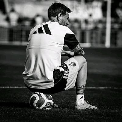 Jerry_JB10's profile picture. Gunnerz || Messi 💗💯