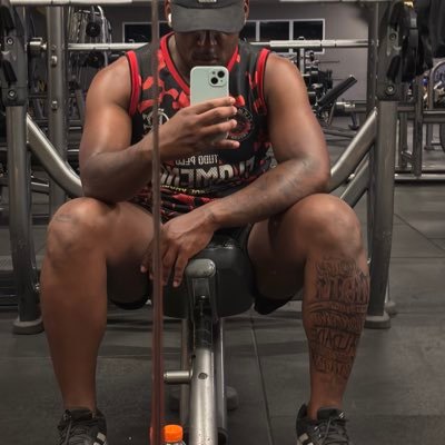 lacerd4_'s profile picture. tá bom