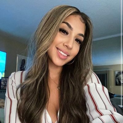 GladysS35991's profile picture. 