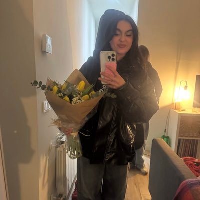 bbiibssss's profile picture. sopista y muy de toledo - courtney eaton fan | @albaalzz