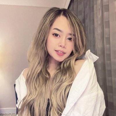 gwen0237's profile picture. Let's talk about pursuing your passions! As a fashion designer, I'm constantly inspired by my travels ✈️, delicious food 🍴 .No bots⛔️ No porn ⛔️