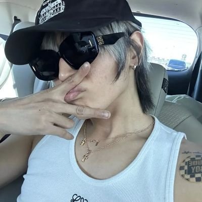 zynfxlls's profile picture. lives for https://t.co/Q0xSjaxKeX he him.