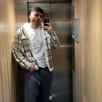 Bula50103's profile picture. Son of God 💝🥰