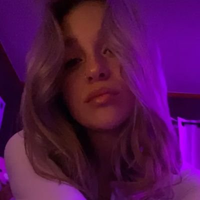 Astraldre2's profile picture. 8teen
 20$ tribute to dm💸💸