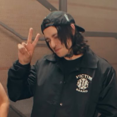 Mirlo_tattoo's profile picture. ⭕️🕷BLACKWORK🕷⭕️ ⭕️Trabajo en Madrid ⭕️Para citas MD aquí (quizás no funcione por las nuevas políticas) o a mi cuenta de instagram en el link de la bio