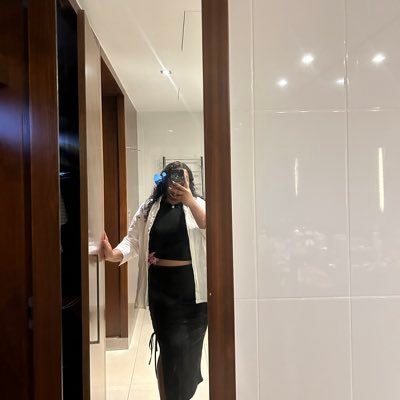 fj_mumu's profile picture. Taveuni & Lau Mix 💖
Elizabeth's mama || 👑😇