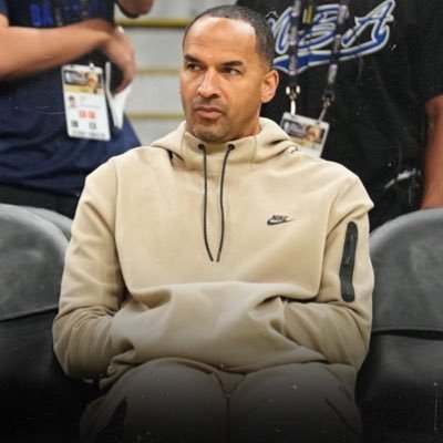 PranavSriraman's profile picture. Time will tell if I’m right || #EGE || Lombardi & Larry enthusiast 🏆 || No One Understands What They’re Watching