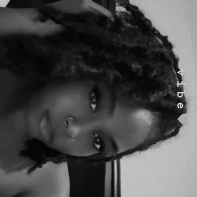 __iAmQueen__'s profile picture. 