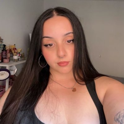 nereamingott's profile picture. valorant player (x desgracia) || suelo hacer directos en twitch🎀 https://t.co/j7sj5sUUIE @nereaprivv