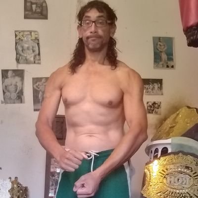 RaymondTor17218's profile picture. 