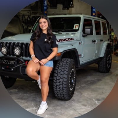 Mia_Montesalvo's profile picture. i bought a jeep