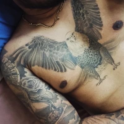 chazzybee101's profile picture. like a good laugh, real and down to earth. hubby to @Staciee005. all around good genuine man