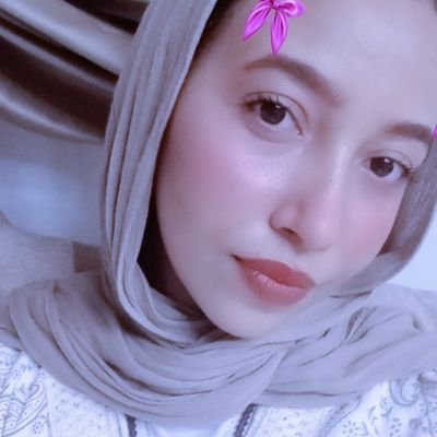 Nada61382's profile picture. 