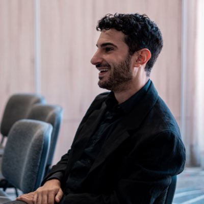 theRosende's profile picture. 🧳⚽️ Director de Organización en @wasserman 🇪🇸🇨🇴 https://t.co/zzEobRLio0