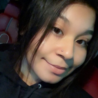 yesseniaisgod's profile picture. 