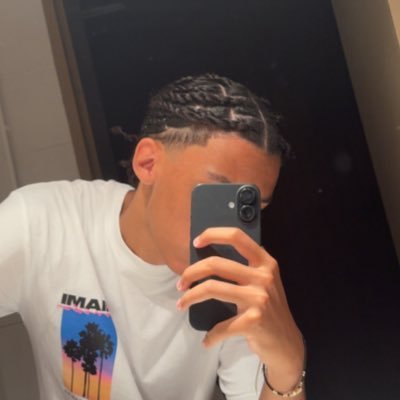 Ymnxzz's profile picture. @OM_officiel / EA fc player