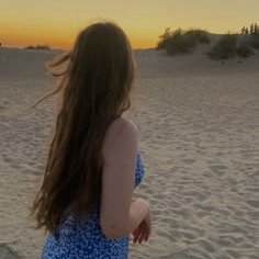 Lily10621238571's profile picture. I am 32 years old and single.
Now, I am looking for friendship and soulmate.