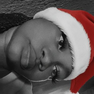 Minahswago's profile picture. DM for ads and pr 🙂