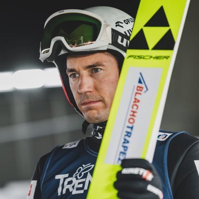 NoIdea2219's profile picture. 