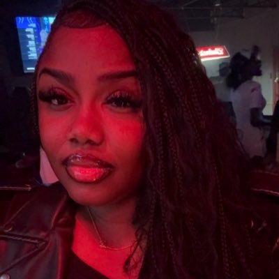 SheAintSeeingMe's profile picture. 