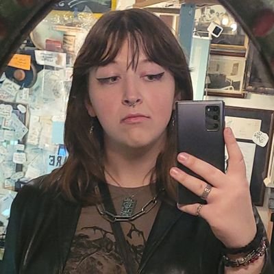 m1nny_'s profile picture. she/it/he | the real world famous Metroid™ | mpls' favorite mutt | wifey 🥰 @fishsuplex | gf 💕 @JunoMayzie