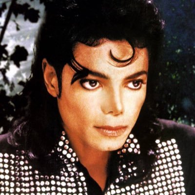 queer4lali's profile picture. fan account @wearelloud @psyfe_official @officialblissoo @realmadrid @michaeljackson