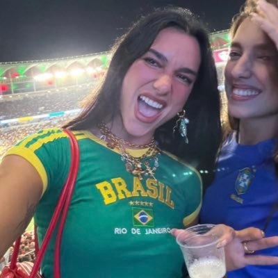 lovatosaturn's profile picture. pop culture is definitely my bitch