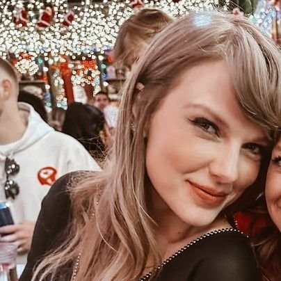 pwonderstruck13's profile picture. ttpd stan 𐙚⋆°.clean enthusiast||₊˚⊹ᰔ icdiwabh mv was my b-day present🤍||priv: @tehepaulitehe