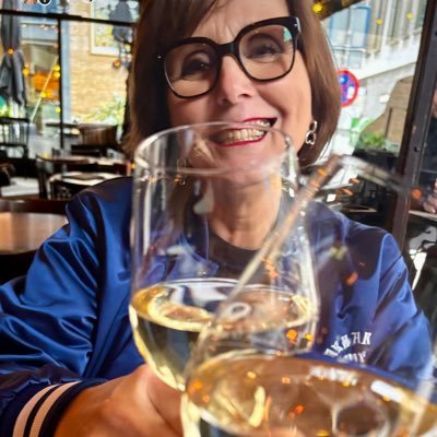 TheblossomRDAM's profile picture. Dyslexie, don't judge a book by its cover.