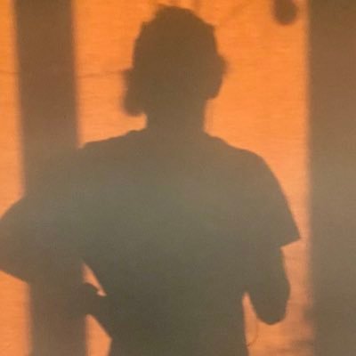 JB9553942550238's profile picture. 