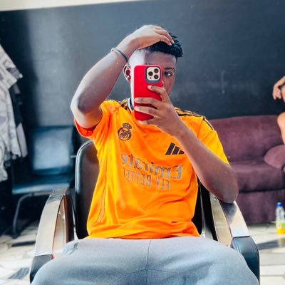 ThatBwoy56's profile picture. Hala Madrid🤍 till Casket