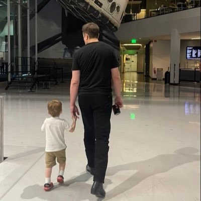 MrDogex2's profile picture. 