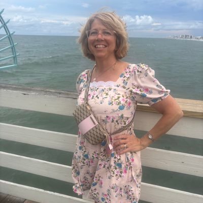 OriginlStitches's profile picture. Fashion Reseller: Vintage, trendy, Unique. gently used and new with tags. I love Jesus, my family and friends and making people smile!