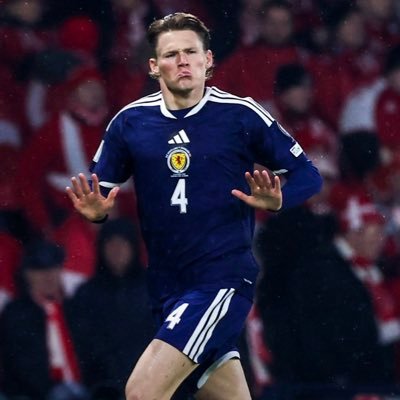 AaronHa41779692's profile picture. DUFC 🧡🖤