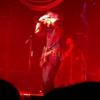 awtyscar's profile picture. the hcisn sign will go down in history ★