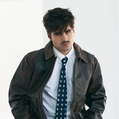 voyaromperme's profile picture. 