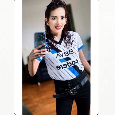 Aracelyalbiazul's profile picture. 