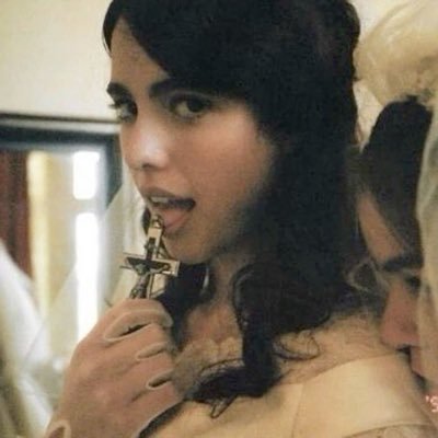 ladiescrier's profile picture. a bitch takes your yoohoo she's got to get got