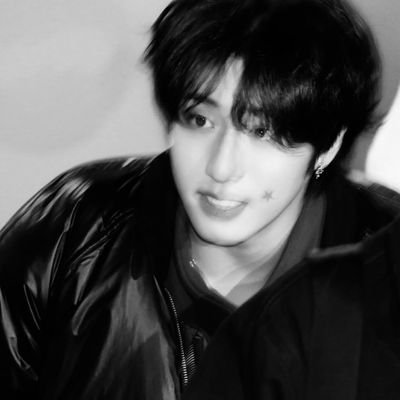 becaburra's profile picture. ㅤㅤㅤㅤfale que ame mais o @spiderlinos do que eu e
fracasse totalmente ㅤ: ㅤ ✝︎