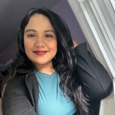 lov3lyluna_'s profile picture. Mental Health Advocate | Holistic Mami 🌴 LGPC uploading ….