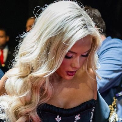 6mnthslater's profile picture. Saw Megan 5/22/25. Proud emo cowgirl. Megan noticed x1 
(she/her)