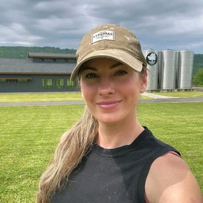 dondiamont61503's profile picture. 