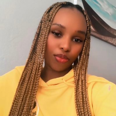 LeeKgoloko's profile picture. Miss Empress South Africa Contest finalist 2019👑,retired as Bapedi Space Host ..MAN UNITED ⚽️and Married to KAIZER CHIEFS ❤️✌🏿⚽️Take a Moment and Pray 🙏