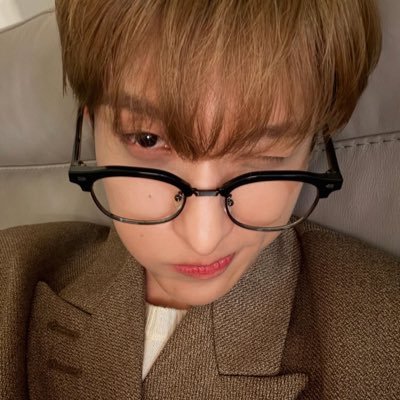 tinyjjunh's profile picture. — dk you’re my happy virus!! :D