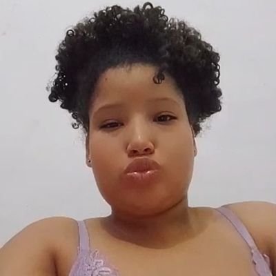 _Thaaayvitorya's profile picture. 