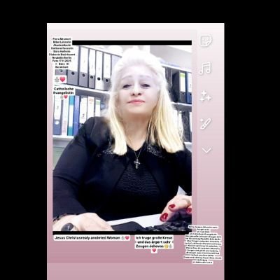 FloraMramori's profile picture. BibleTheacher,2UniStudy Mikrobiology&Technisch 
Mother of4 Biolog Boys 27,27,23,17all born inBerlin lm Divorc since 2018 EverSingle Woman l love onlyJesus🇩🇪Ge