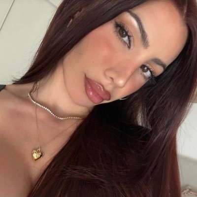 bimbologycult's profile picture. half princess, half menace