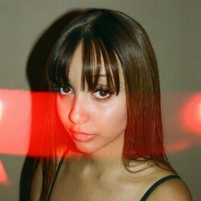 klliopa's profile picture. the same old you, the same old me